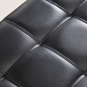 Set de sillones y sofá de tres cuerpos de cuero 