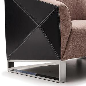 Set de sillones de tela y cuero moderno 